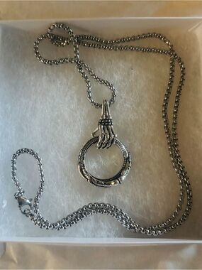 23” 925 Gothic Silver Hand Pendant Necklace in Silver